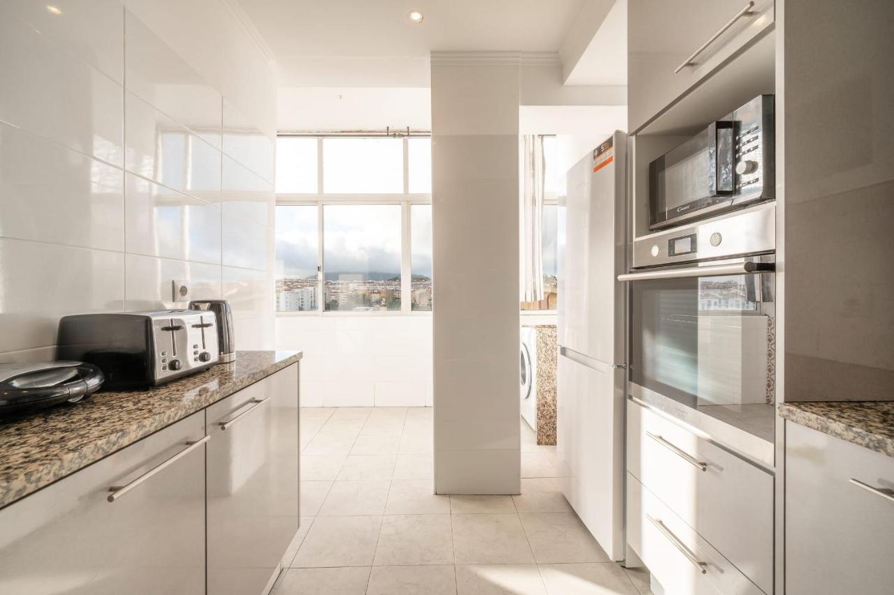 Guestready - Bright Flat Near Rio De Mouro Station Lisbon