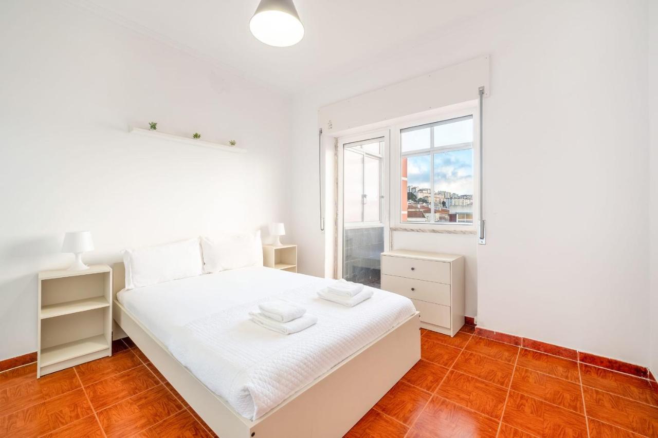 Apartment Guestready - Bright Flat Near Rio De Mouro Station *